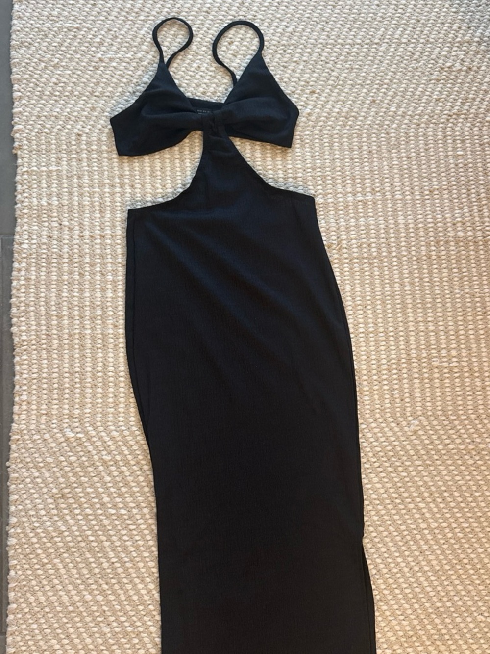 SHEIN Black Cutout Maxi Dress